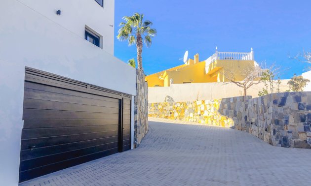 Resale - Villa -
Ciudad Quesada - Altos de Quesada
