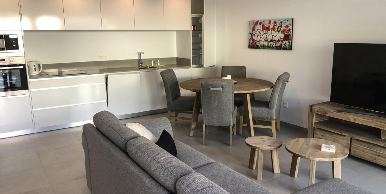 Resale - Villa -
Ciudad Quesada - Altos de Quesada