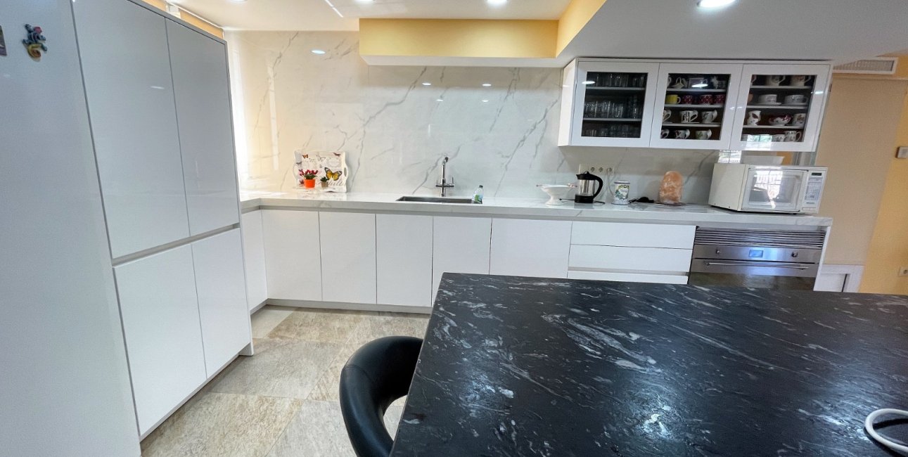 Resale - Villa -
Orihuela Costa - Cabo Roig