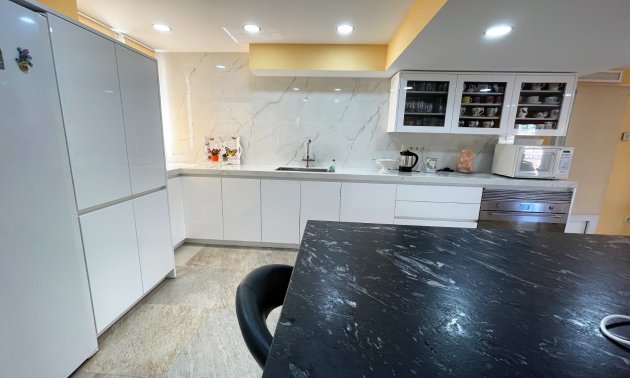 Resale - Villa -
Orihuela Costa - Cabo Roig