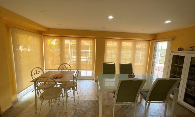 Resale - Villa -
Orihuela Costa - Cabo Roig