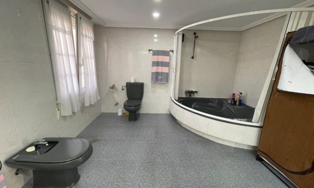 Resale - Villa -
Orihuela Costa - Cabo Roig