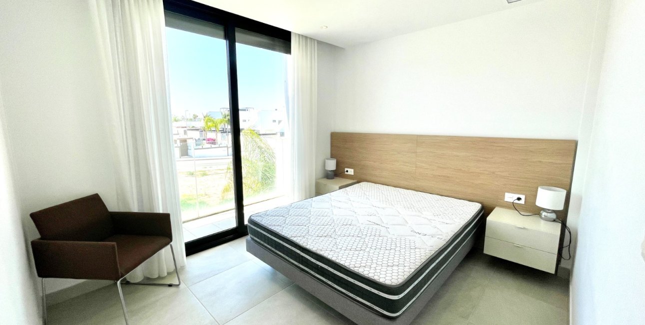 Resale - Villa -
Benijofar - Benijofar - Village