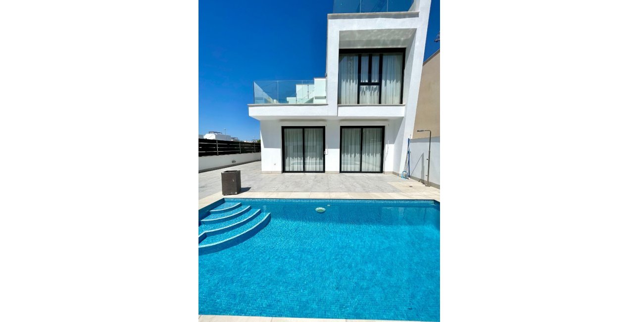 Resale - Villa -
Benijofar - Benijofar - Village