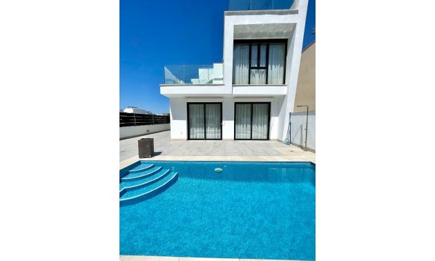 Resale - Villa -
Benijofar - Benijofar - Village