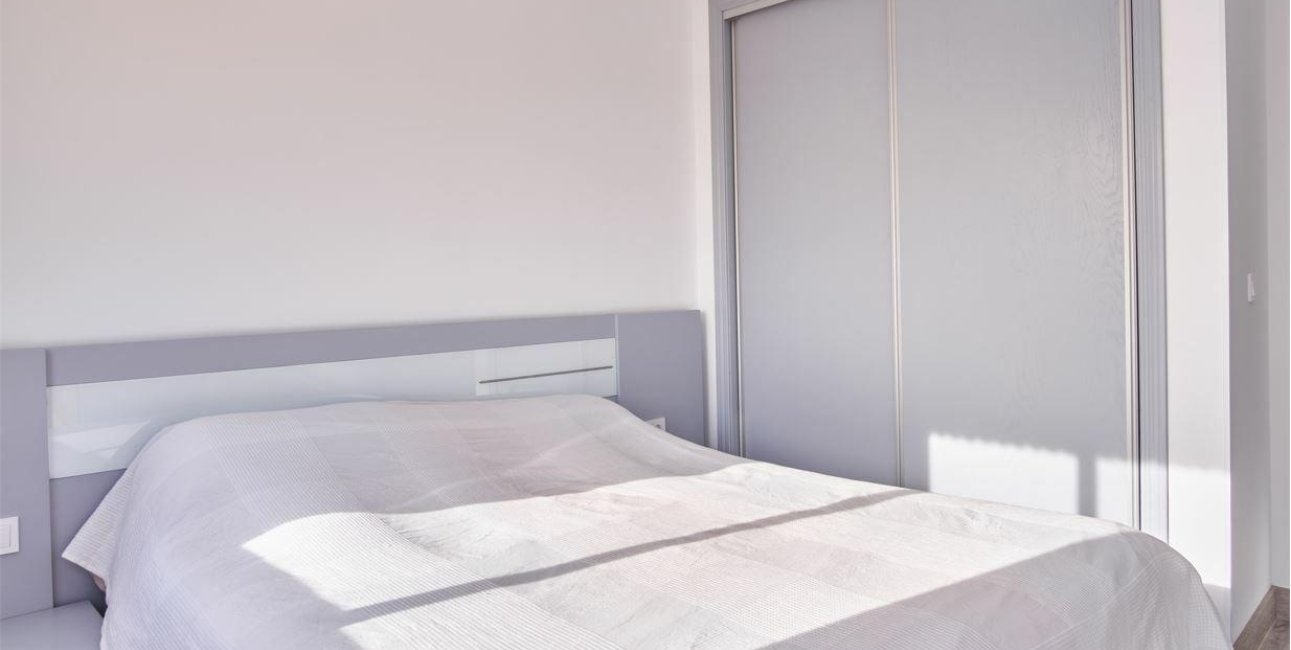 Resale - Villa -
Los Montesinos - La Herrada