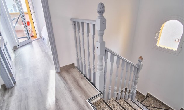 Resale - Villa -
Los Montesinos - La Herrada
