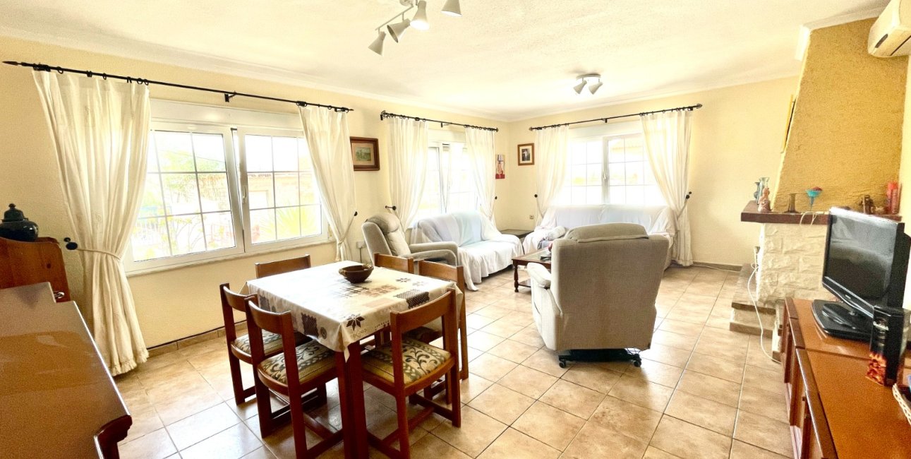 Resale - Villa -
Benijofar - Benijofar - Village