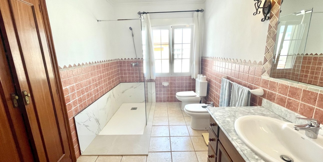 Resale - Villa -
Benijofar - Benijofar - Village