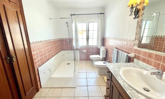 Resale - Villa -
Benijofar - Benijofar - Village