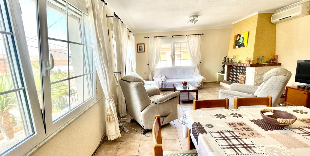 Resale - Villa -
Benijofar - Benijofar - Village