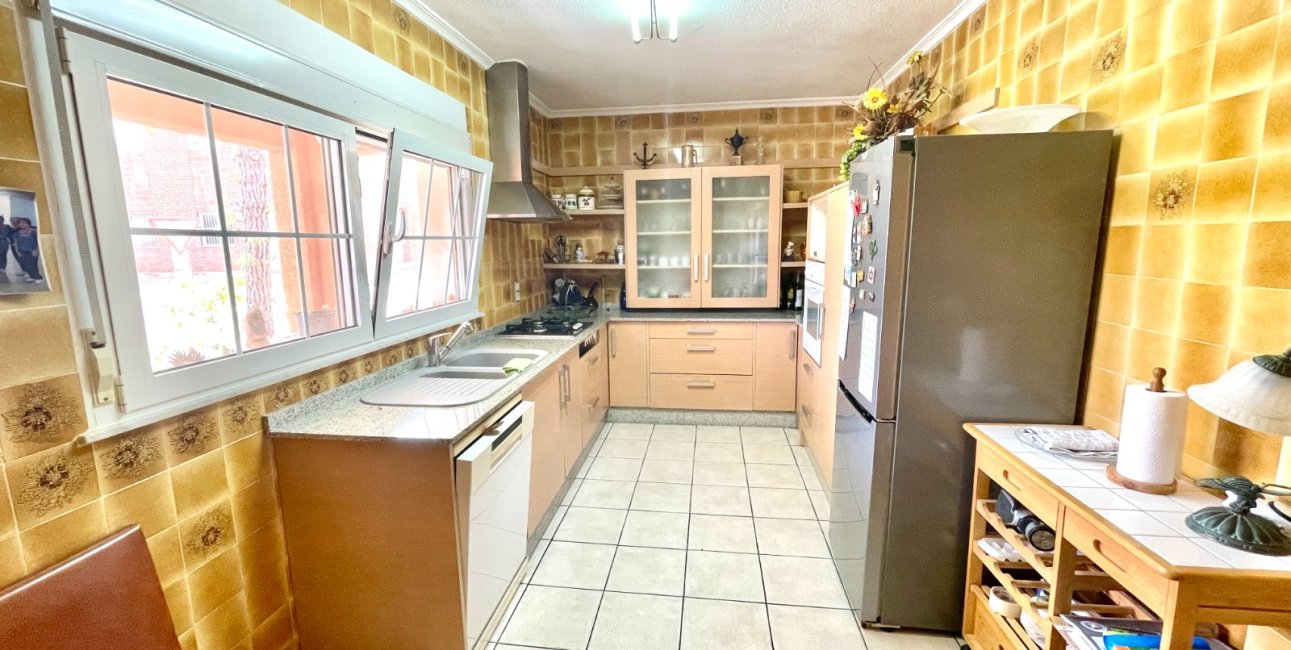 Resale - Villa -
Benijofar - Benijofar - Village