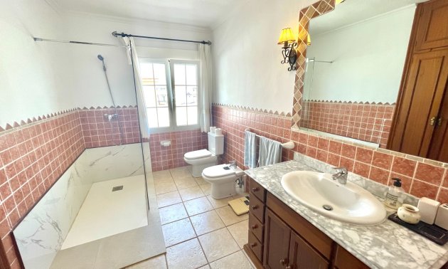 Resale - Villa -
Benijofar - Benijofar - Village