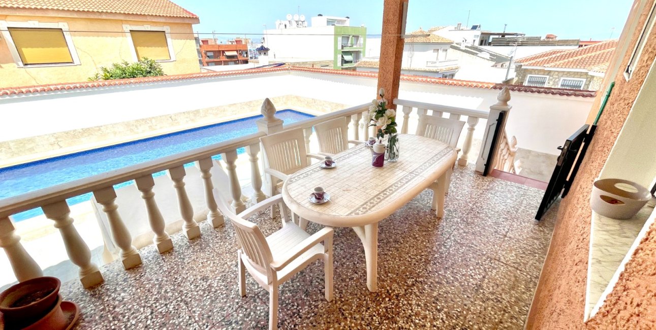 Resale - Villa -
Benijofar - Benijofar - Village