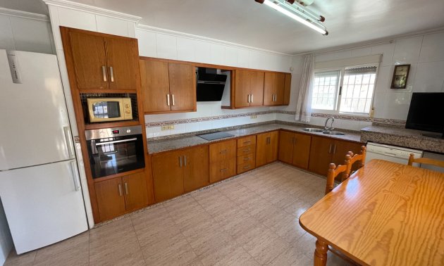 Resale - Country House -
Crevillente - Crevillente - Country
