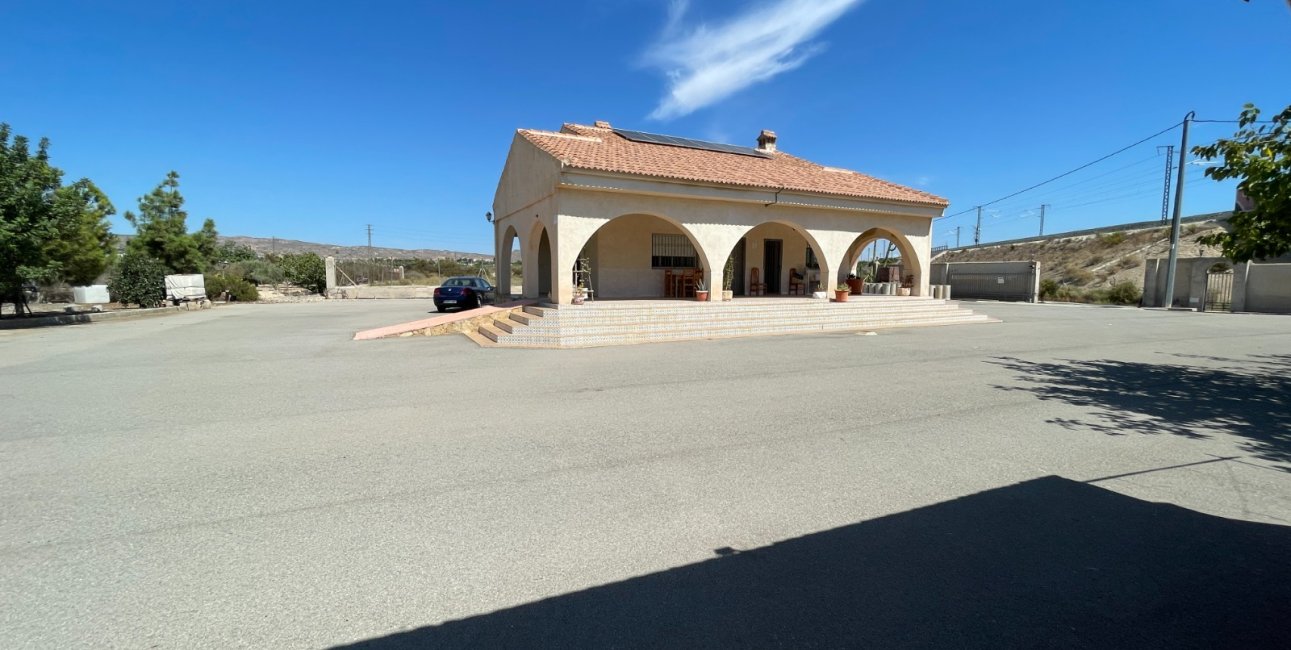 Resale - Country House -
Crevillente - Crevillente - Country