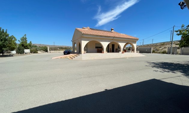 Resale - Country House -
Crevillente - Crevillente - Country