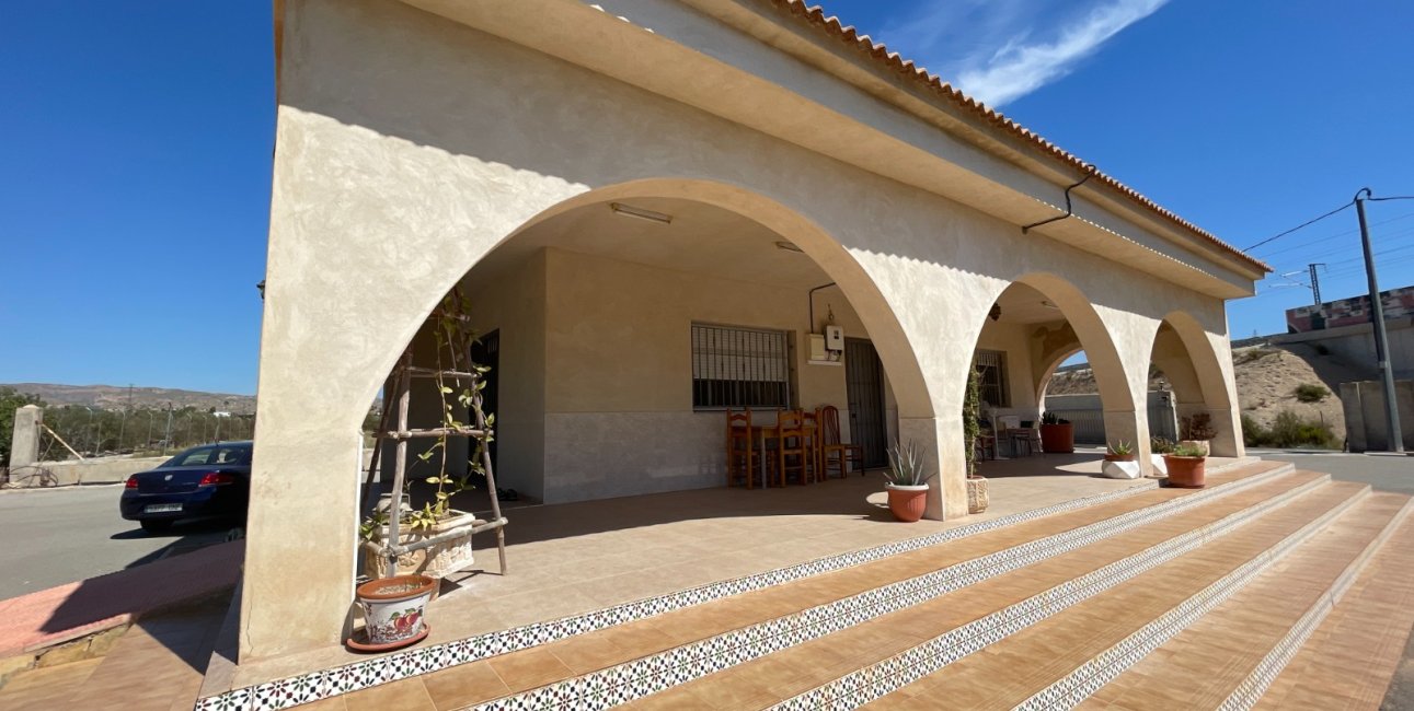 Resale - Country House -
Crevillente - Crevillente - Country