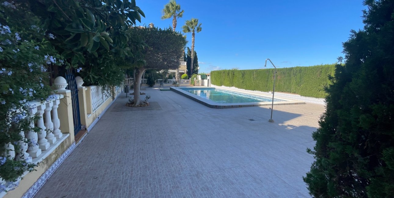 Resale - Townhouse -
Guardamar del Segura - Portico Mediterráneo