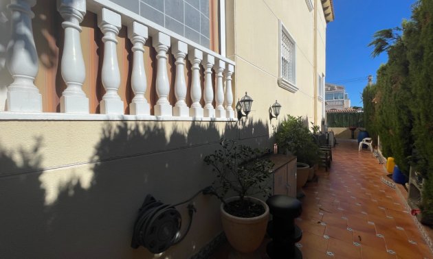 Resale - Townhouse -
Guardamar del Segura - Portico Mediterráneo