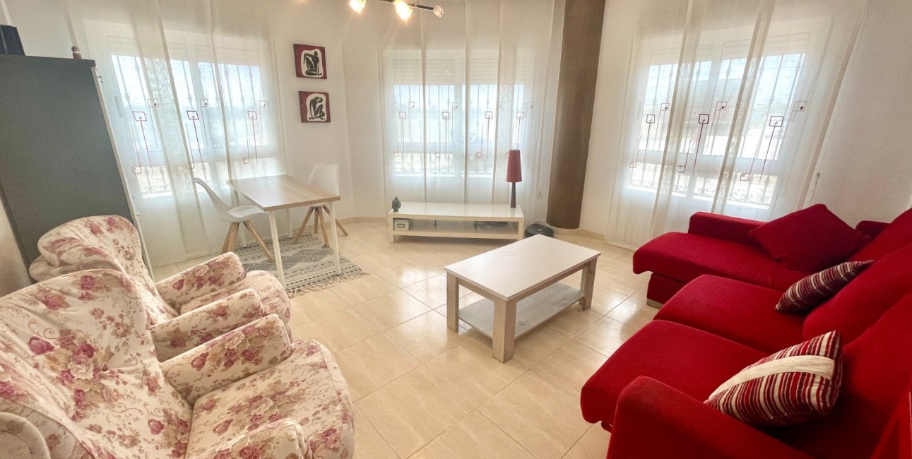 Reventa - Apartamento / piso -
Almoradi - Almoradi - Town