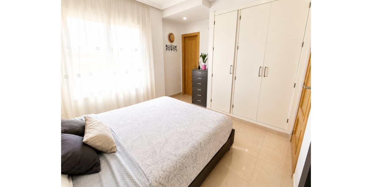 Reventa - Apartamento / piso -
Almoradi - Almoradi - Town
