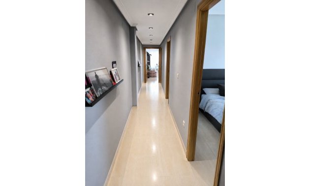 Reventa - Apartamento / piso -
Almoradi - Almoradi - Town