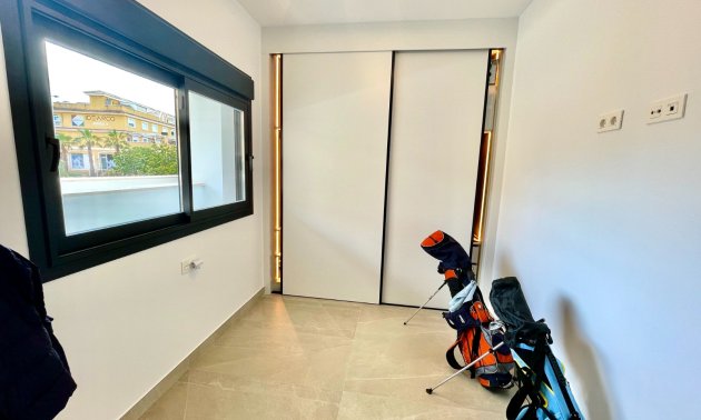 Resale - Apartment / flat -
Benijofar - Benijofar - Village