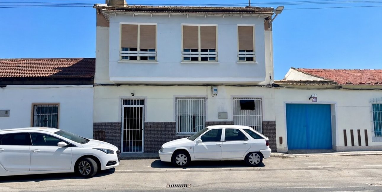 Resale - Townhouse -
Almoradi - Almoradi - Town