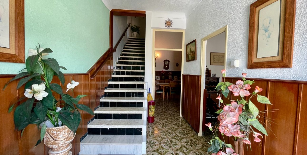 Resale - Townhouse -
Almoradi - Almoradi - Town