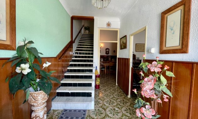 Resale - Townhouse -
Almoradi - Almoradi - Town
