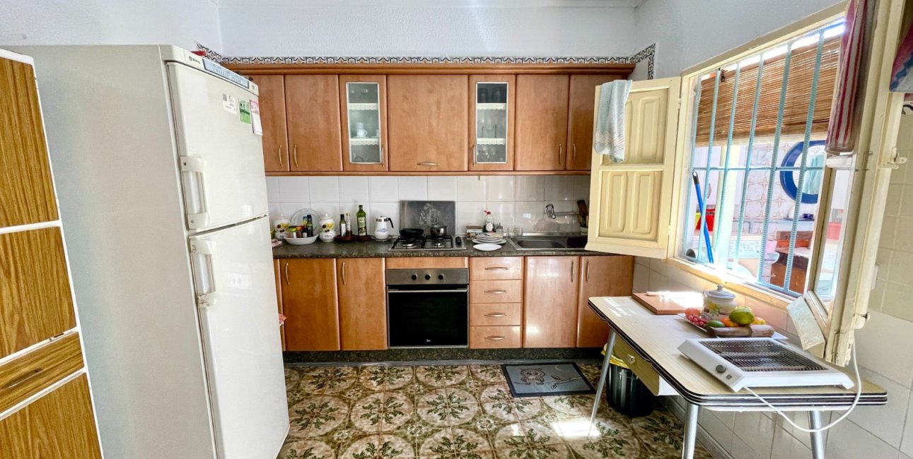 Resale - Townhouse -
Almoradi - Almoradi - Town