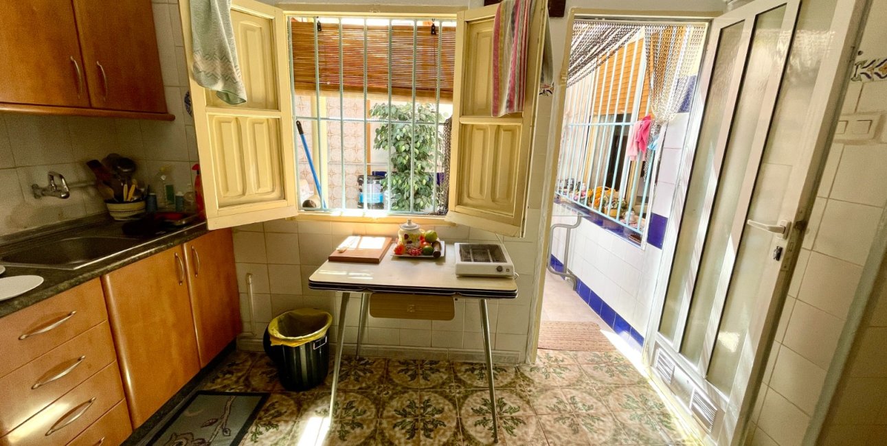 Resale - Townhouse -
Almoradi - Almoradi - Town