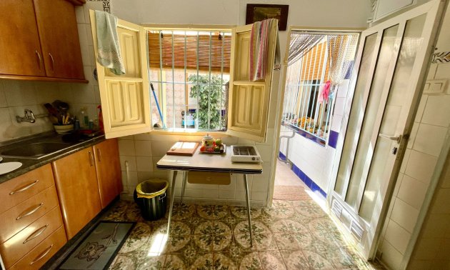 Resale - Townhouse -
Almoradi - Almoradi - Town
