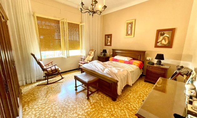 Resale - Townhouse -
Almoradi - Almoradi - Town