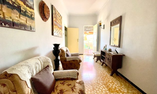 Resale - Townhouse -
Almoradi - Almoradi - Town