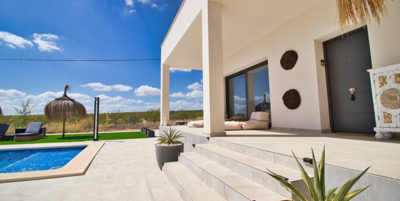 Resale - Country House -
Pinoso - Pinoso - Country