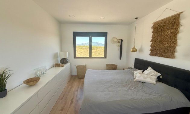Resale - Country House -
Pinoso - Pinoso - Country