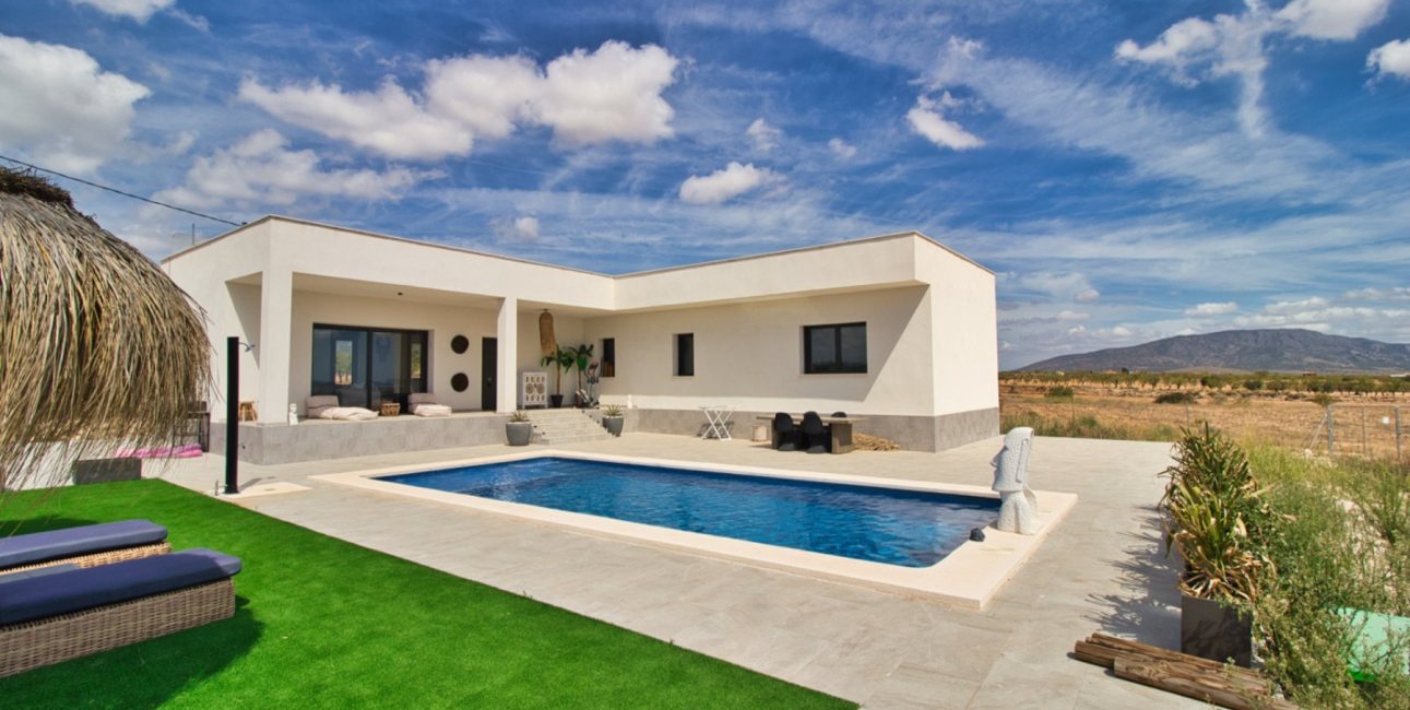 Resale - Country House -
Pinoso - Pinoso - Country