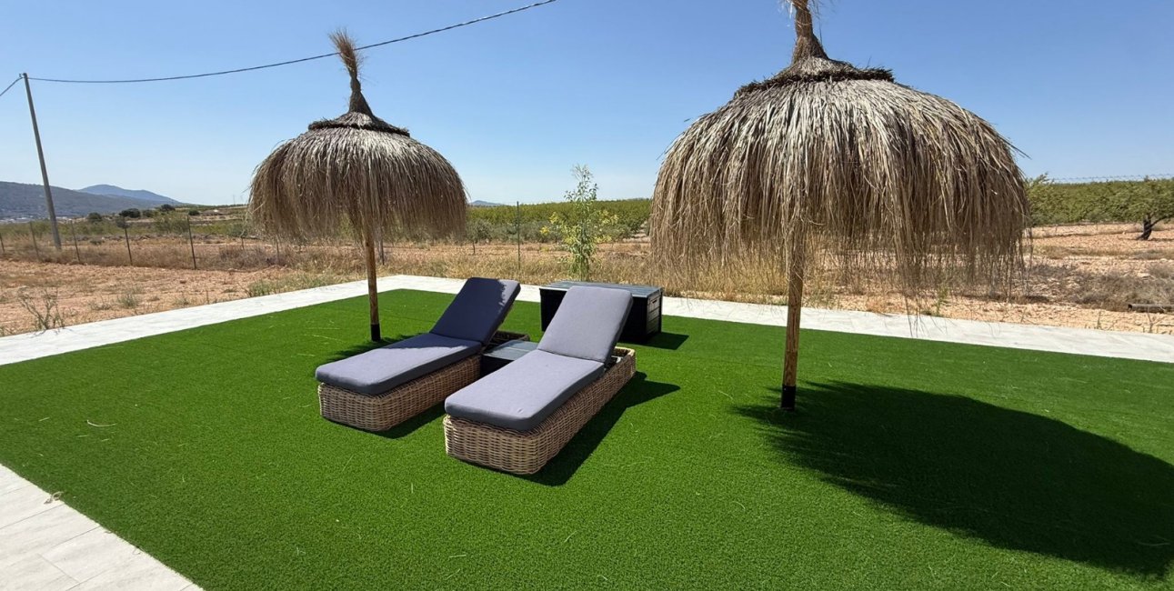 Resale - Country House -
Pinoso - Pinoso - Country