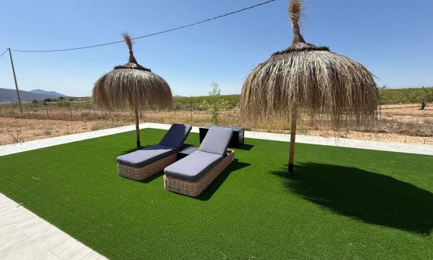 Resale - Country House -
Pinoso - Pinoso - Country