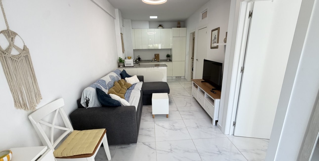 Resale - Apartment / flat -
Orihuela Costa - La Zenia