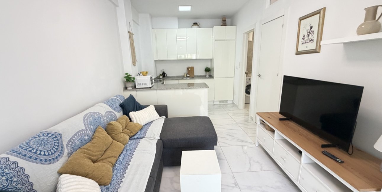 Resale - Apartment / flat -
Orihuela Costa - La Zenia