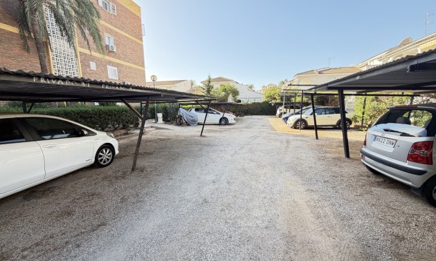 Resale - Apartment / flat -
Orihuela Costa - La Zenia