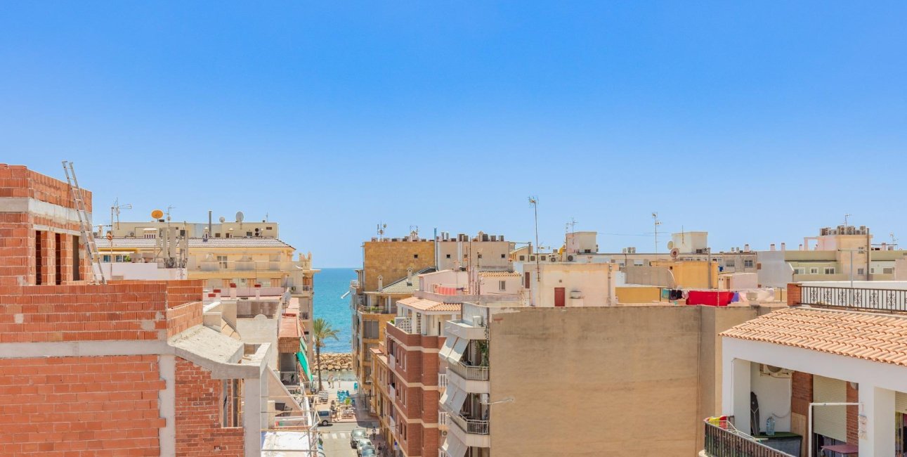 Rynek wtórny - Mieszkanie  -
Torrevieja - Playa del Cura