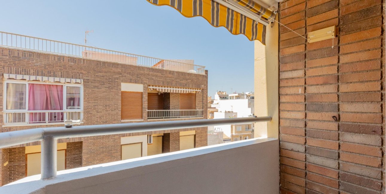 Rynek wtórny - Mieszkanie  -
Torrevieja - Playa del Cura