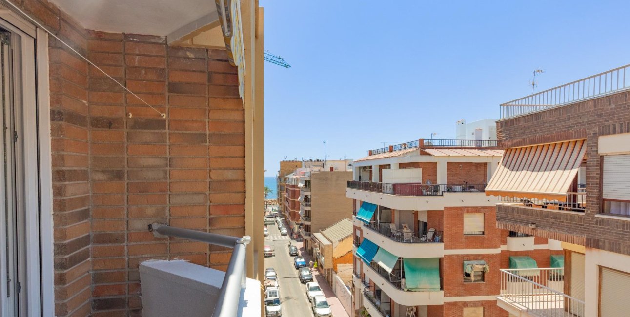 Rynek wtórny - Mieszkanie  -
Torrevieja - Playa del Cura