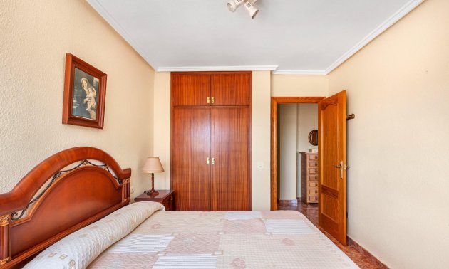 Rynek wtórny - Mieszkanie  -
Torrevieja - Playa del Cura