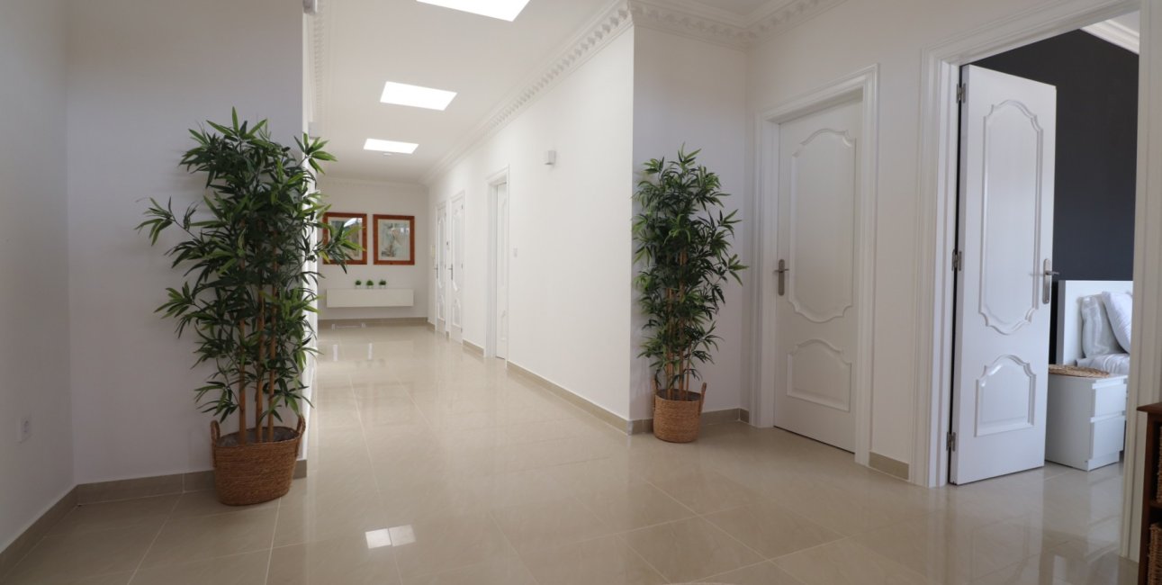 Resale - Villa -
Algorfa - Lomas de La Juliana