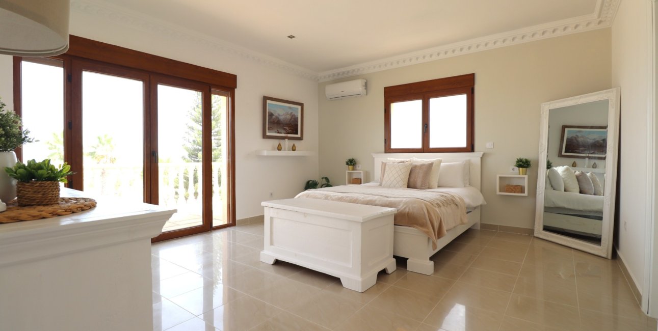 Resale - Villa -
Algorfa - Lomas de La Juliana